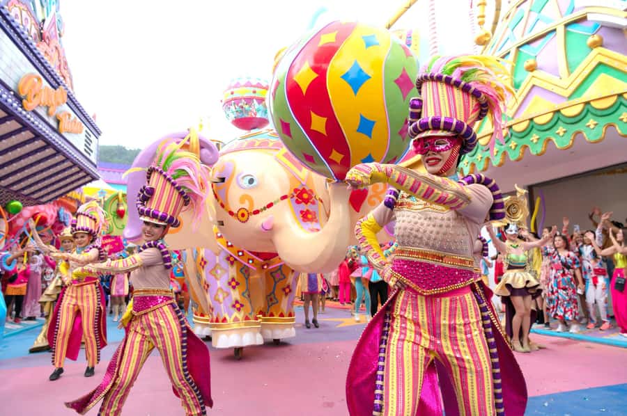 From Khao Lak: Carnival Magic Phuket Ticket with Transfer - Dinner buffet option: when it’s worth it and when to go light