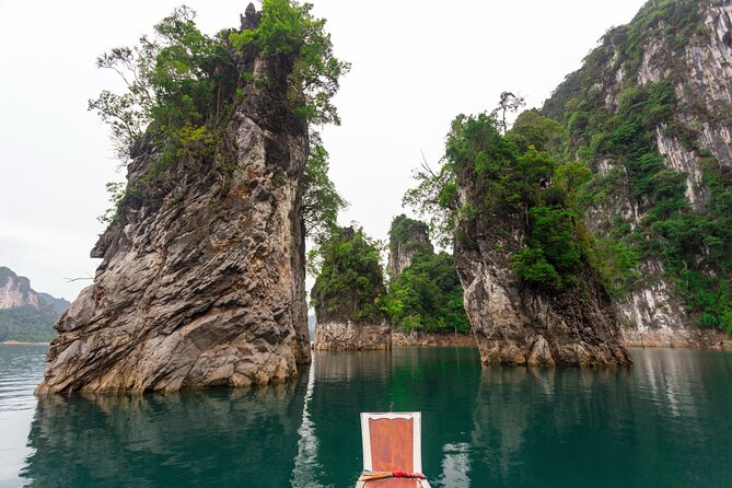 From Khao Lak : Cheow Lan Lake & Nam Rad Emerald Pool - Cheow Lan Dam and the lake cruise: long-tail time with real water access