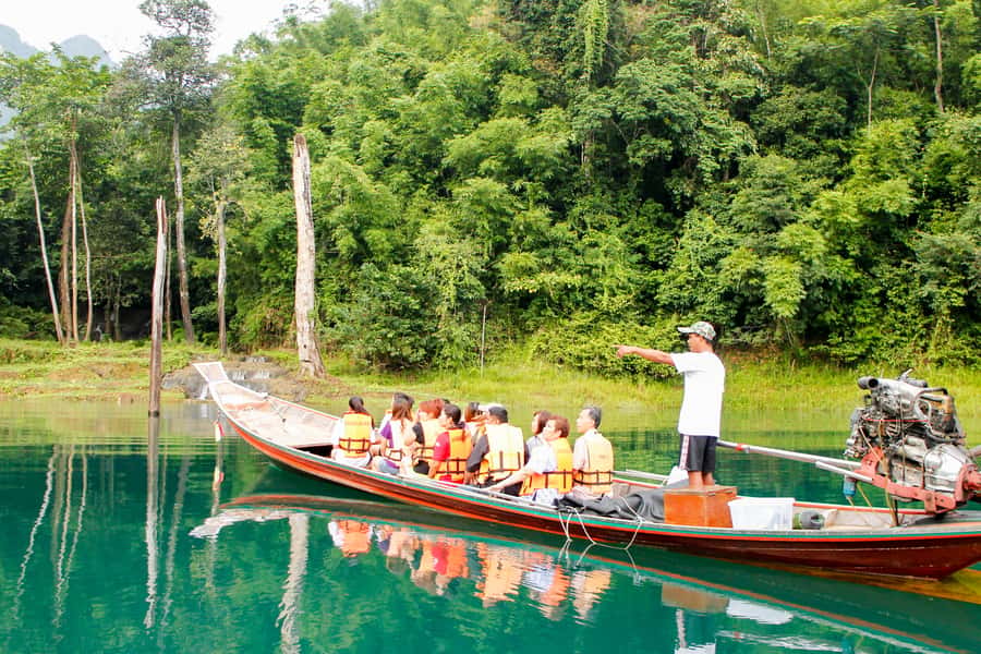 From Khao Lak: Full-Day Cheow Lan Lake with Cave Tour - Why Cheow Lan feels like a real day in the jungle