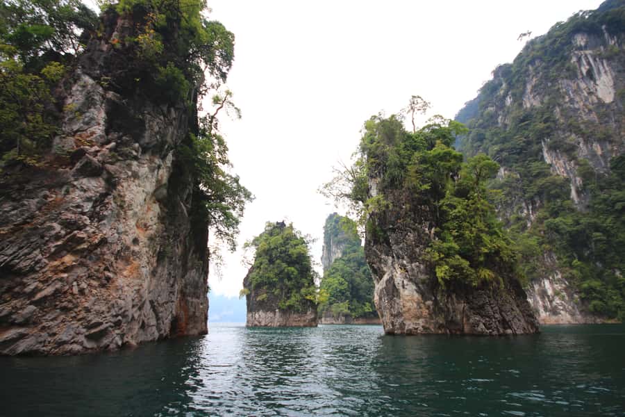 From Khao Lak or Phuket: 2-Day Cheow Lan Lake Tour - Entering Khao Sok: why this tour feels more grounded