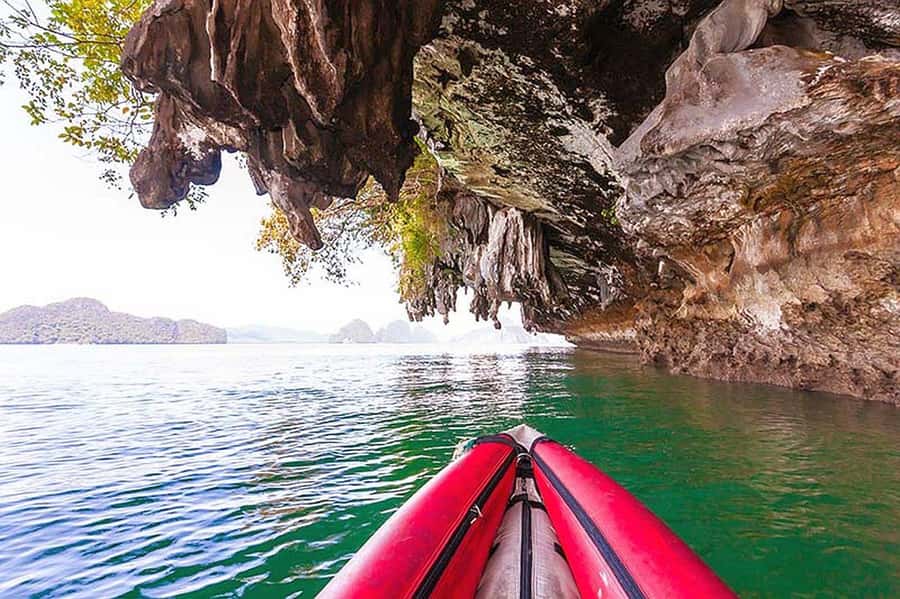 From Khao Lak: Premium James Bond Sunset and Canoe Adventure - Sunset Dinner in Phang Nga Bay: When the Colors Shift