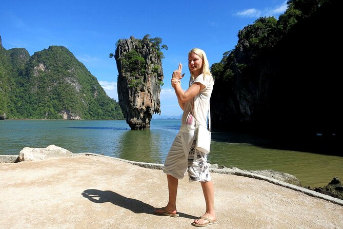 James Bond - Phang Nga with canoe (Full-Day Tour) - Stop 3: Koh Panyi Floating Muslim Village for Lunch