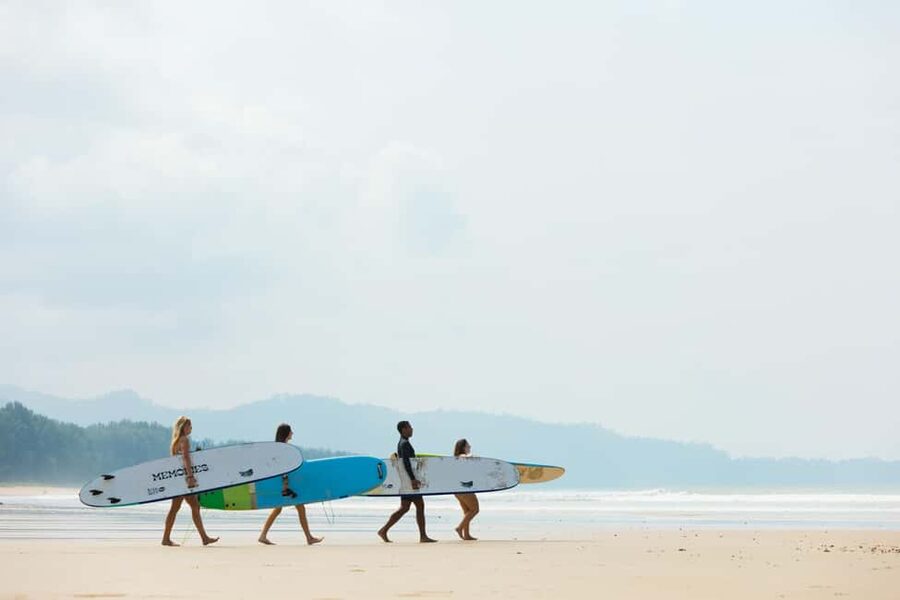 Khao Lak: 1.5-Hour Small Group Surfing Experience - Weight, age, and health limits you should take seriously