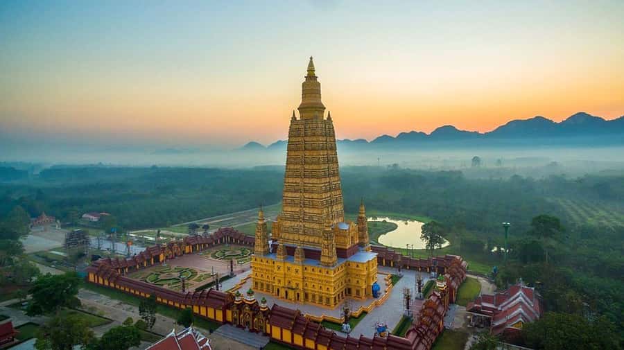 Khao Lak: A Spiritual Journey to its Most Exquisite Temple - Bang Tong Temple and its huge golden tower: the first wow moment