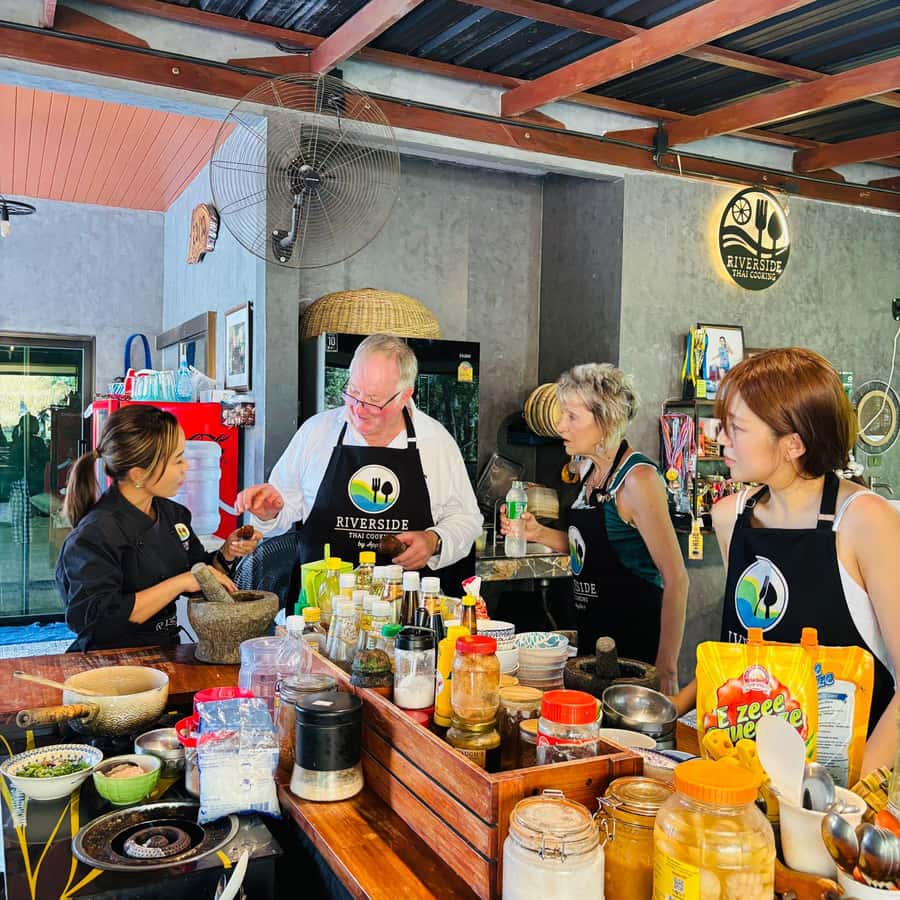 Khao Lak: Half-Day Cooking Class and Ingredient Hunt - Why Khao Lak’s Garden Kitchen Feels Like a Real Cooking Class
