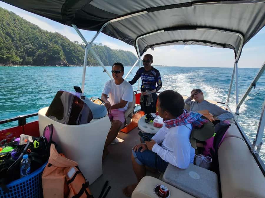 Khao Lak: Khao Na Yak Sightseeing & Snorkeling Small Group - Small group size: the quiet luxury of not sharing every second