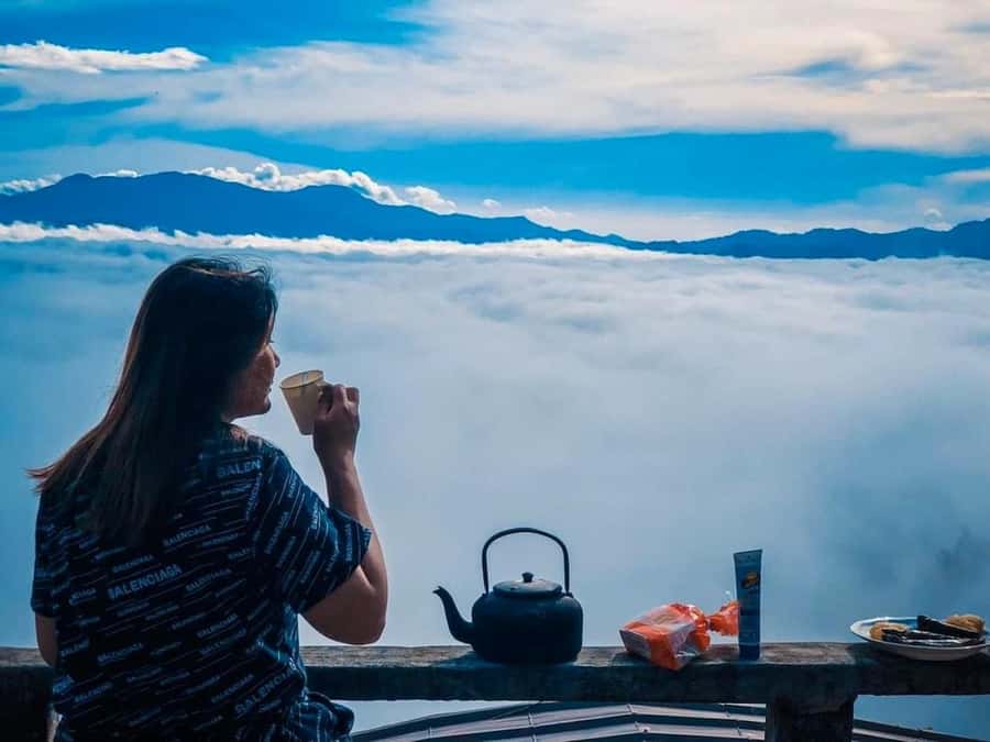Khao Lak: Magical Sunrise above the Clouds at Khao Khai Nui - The Viewpoint Morning: Mist, Coffee, and a Tiny Thai Snack