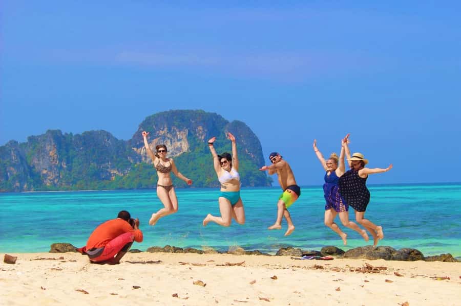 Khao Lak: Phi Phi & Bamboo Island Day Trip by Speedboat - The 1-hour Andaman Sea ride: fast views, real sea air