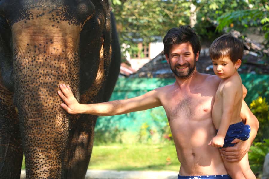 Khao Lak: Rafting, Elephant Bathing & Sea Turtle Center Tour - Guides and drivers: why the human factor shows up
