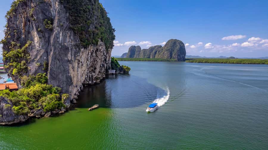 Khao Lak: Swift Power Catamaran Glide to James Bond Island - Safety Briefing, Welcome Drinks, and What You Truly Get