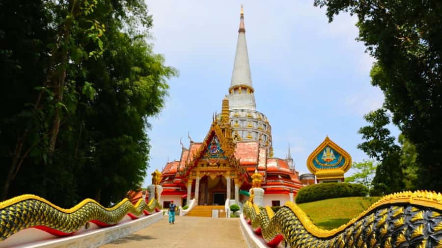 Khao Lak: The Amazing 3 Temples Phang Nga Tour - Dragon Cave Temple: Stalagmites, Stalactites, and a Cave Mood