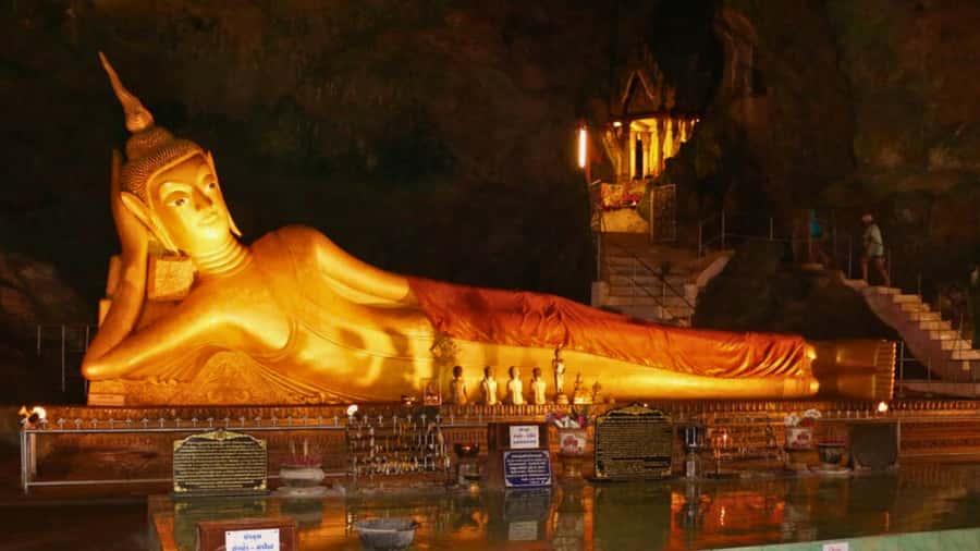 Khao Lak: The Amazing 3 Temples Phang Nga Tour - Lunch at a Local Restaurant: Where the Day Becomes Real