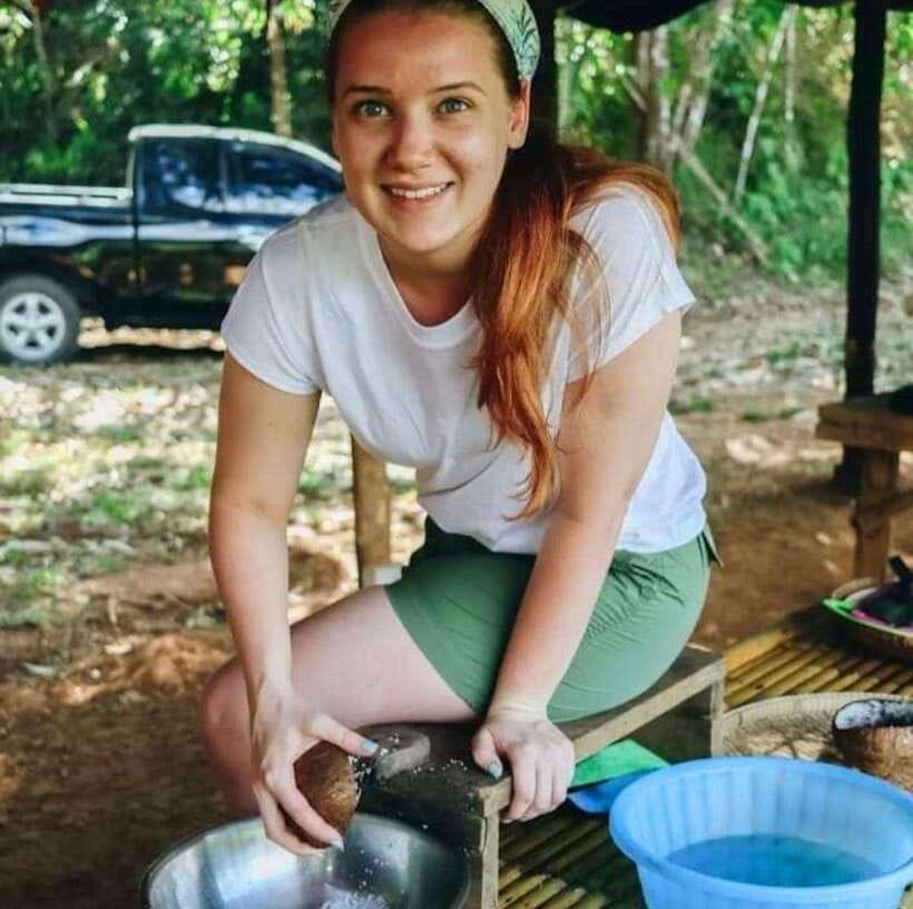 Khao Sok: Private Authentic Jungle Cooking Experience - The Feast: Eating What You Made in a Calm Jungle Setting