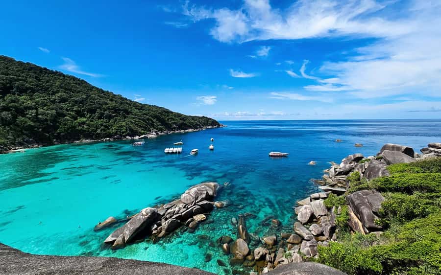 Phuket/Khao Lak: Similan Island Adventure Tour - Island 8’s Sail Rock: The Short Hike That Makes the Whole Trip