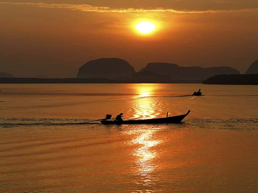 Phuket: Twilight Sunset Tour with Bioluminescent Plankton - James Bond Island and Thai Dinner: Built Into the Sunset Rhythm