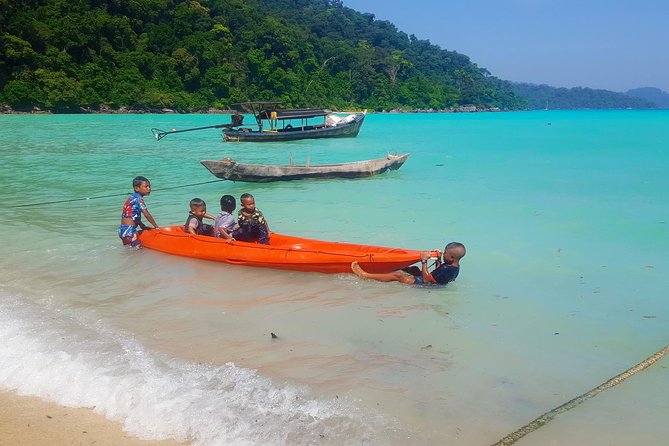 Private Surin Islands Longtail Boat Tour - Lunch in the national park and the Moken village stop