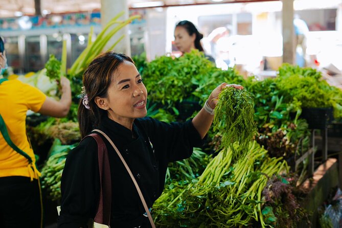 Riverside Thai Cooking Half Day Class - Meeting up and timing: pickup and a 4.5-hour focus