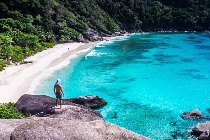 Similan Islands Day Tour from Phuket and Khaolak - Snorkeling at Ko Bangu (Island No. 9): your first reef session