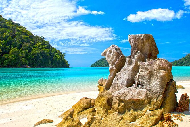 Surin Islands- Early Bird Snorkeltour from Khao Lak in English, French, German, Italian - Khao Lak Early Pickup: the 5:00 am reality check