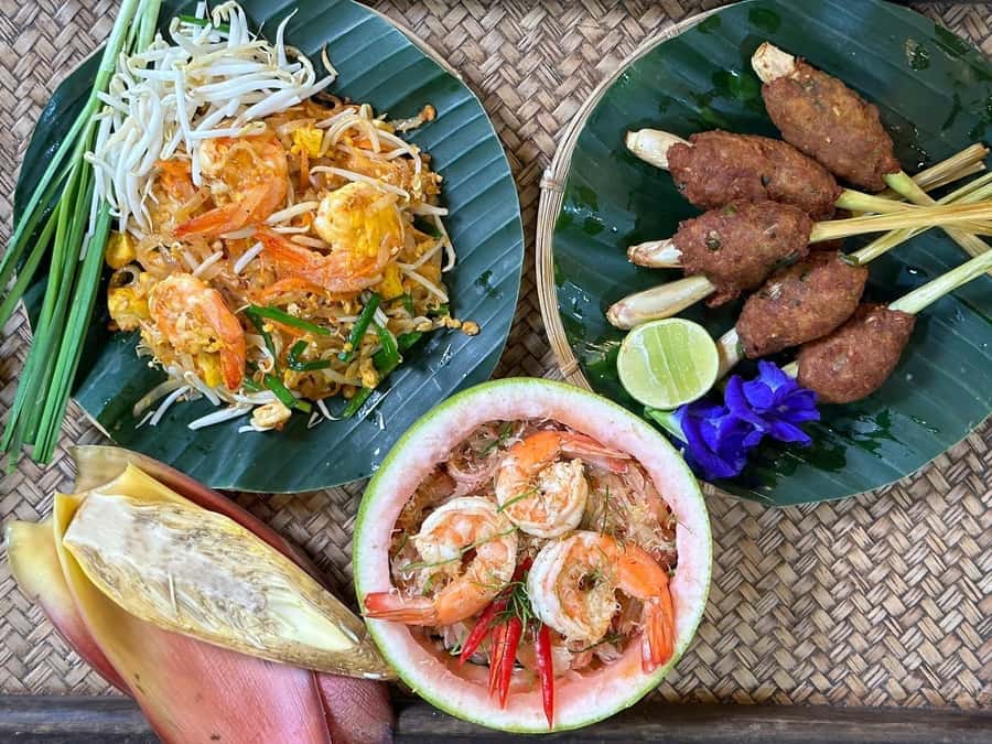 Thai cooking class &Market tour by Amazon Prime Series Chef. - The Bamboo Hut Cooking School: Where You Actually Cook