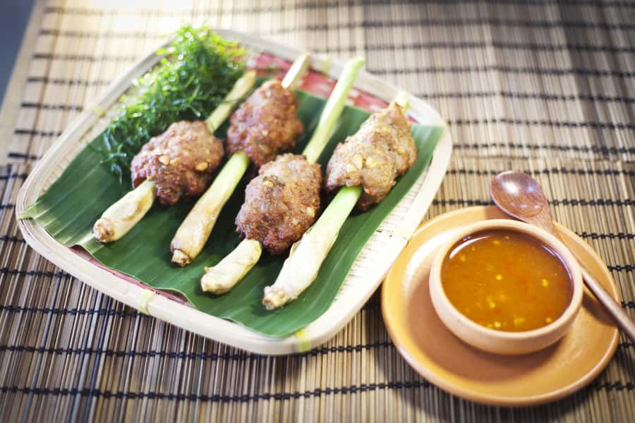 Thai cooking class &Market tour by Amazon Prime Series Chef. - What You Cook, Eat, and Discuss While Lunch Happens