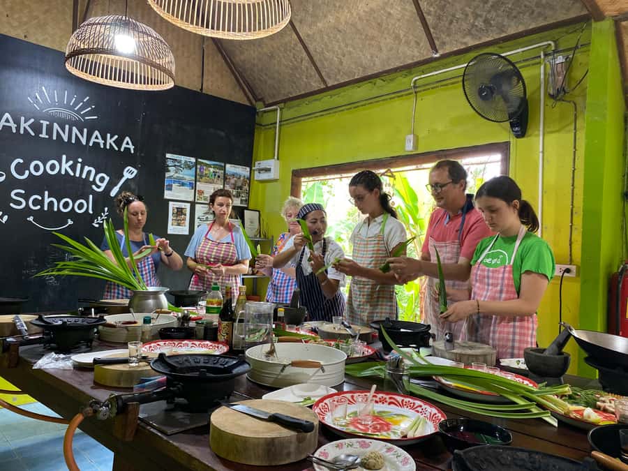 Thai cooking class &Market tour by Amazon Prime Series Chef. - The Bang Niang Market Part: What You Learn Before You Cook